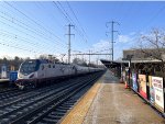 Eastbound Amtrak Northeast Regional Train # 162 slicing by with ACS-64 # 606 on the point